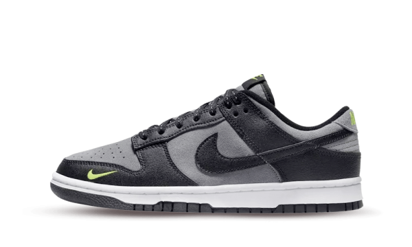 FQ2205-001 Nike Dunk Low Green Strike